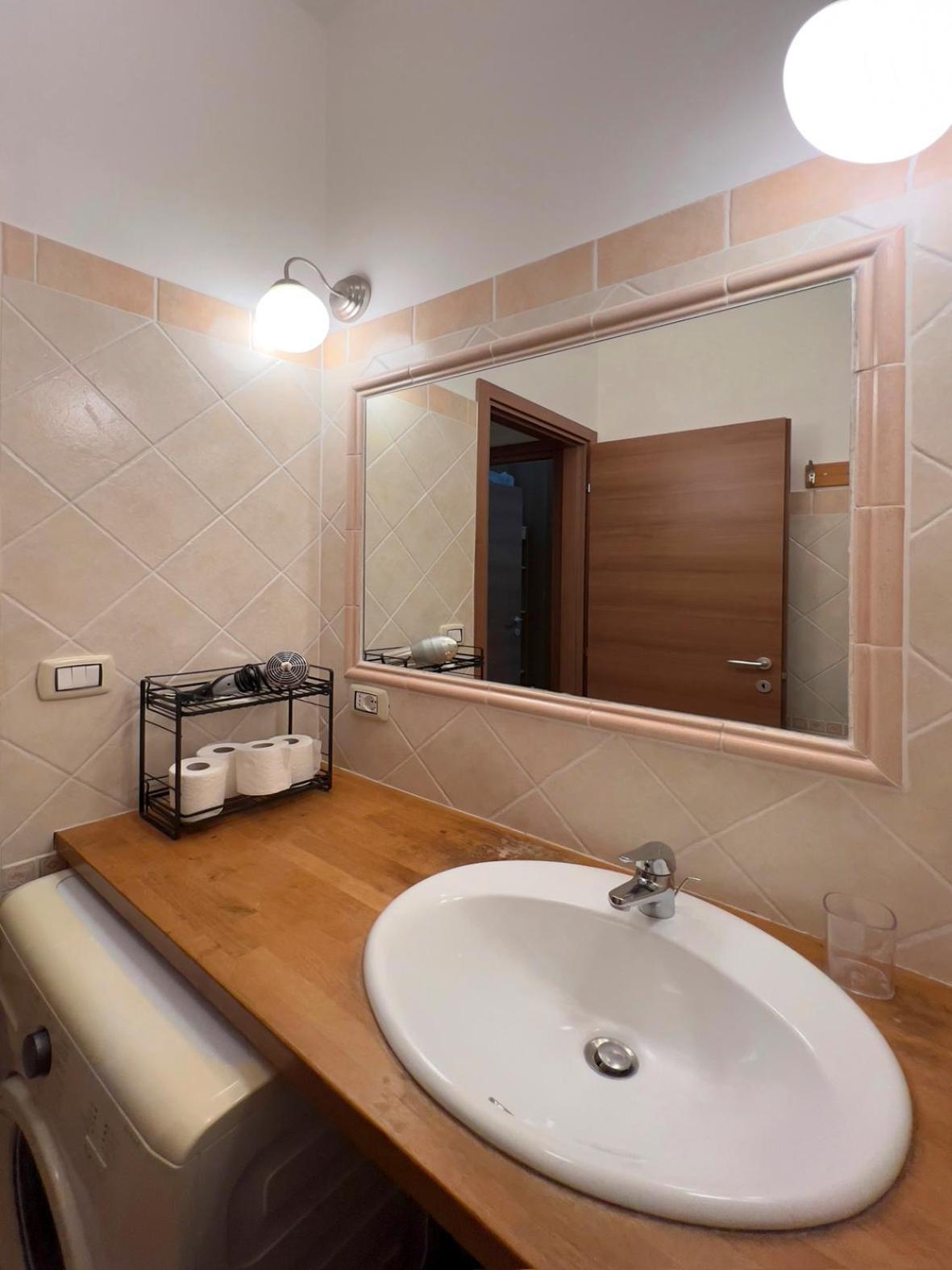 Spacious Apartment Near St Peter'S Church Roma Ngoại thất bức ảnh